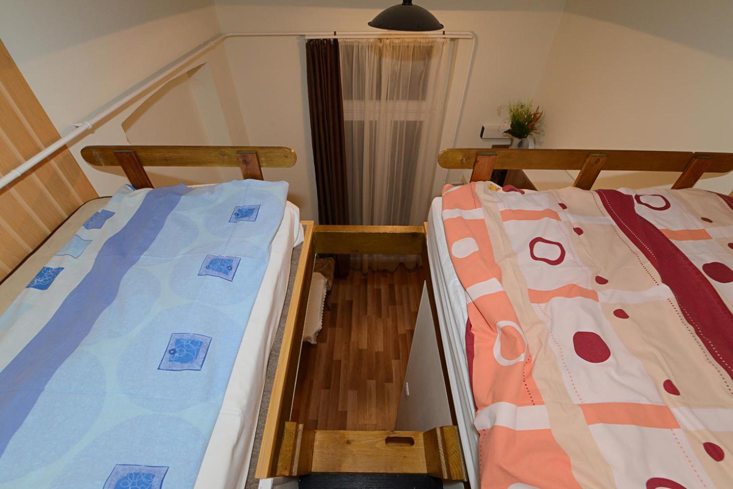 Centrum Apartman Pecs Ngoại thất bức ảnh