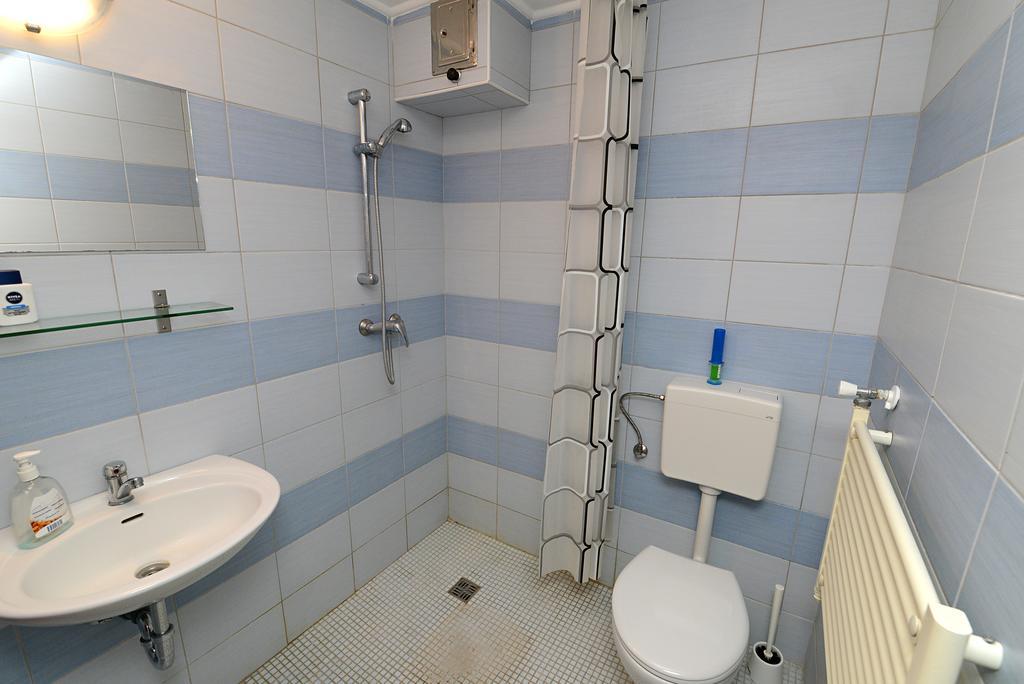 Centrum Apartman Pecs Ngoại thất bức ảnh