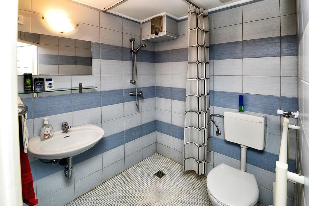 Centrum Apartman Pecs Ngoại thất bức ảnh